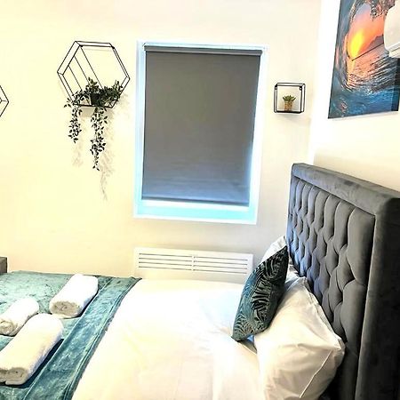 Harrow Suites By Gh Stays Harrow on the Hill ภายนอก รูปภาพ