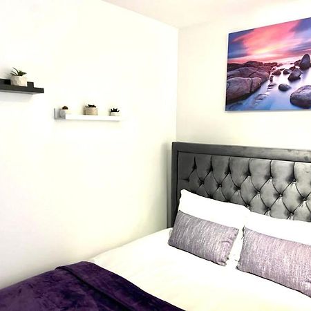 Harrow Suites By Gh Stays Harrow on the Hill ภายนอก รูปภาพ